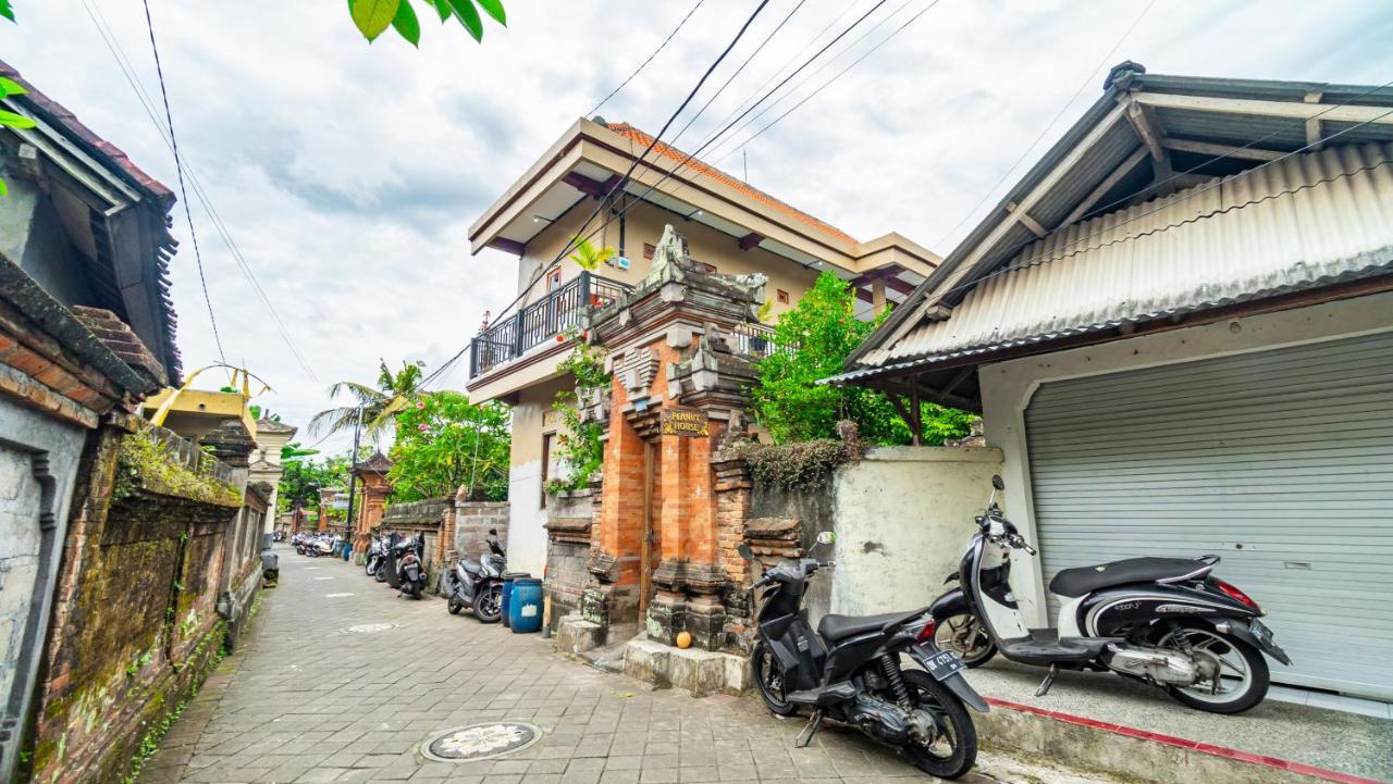 Peanut House Hostel Ubud Kültér fotó